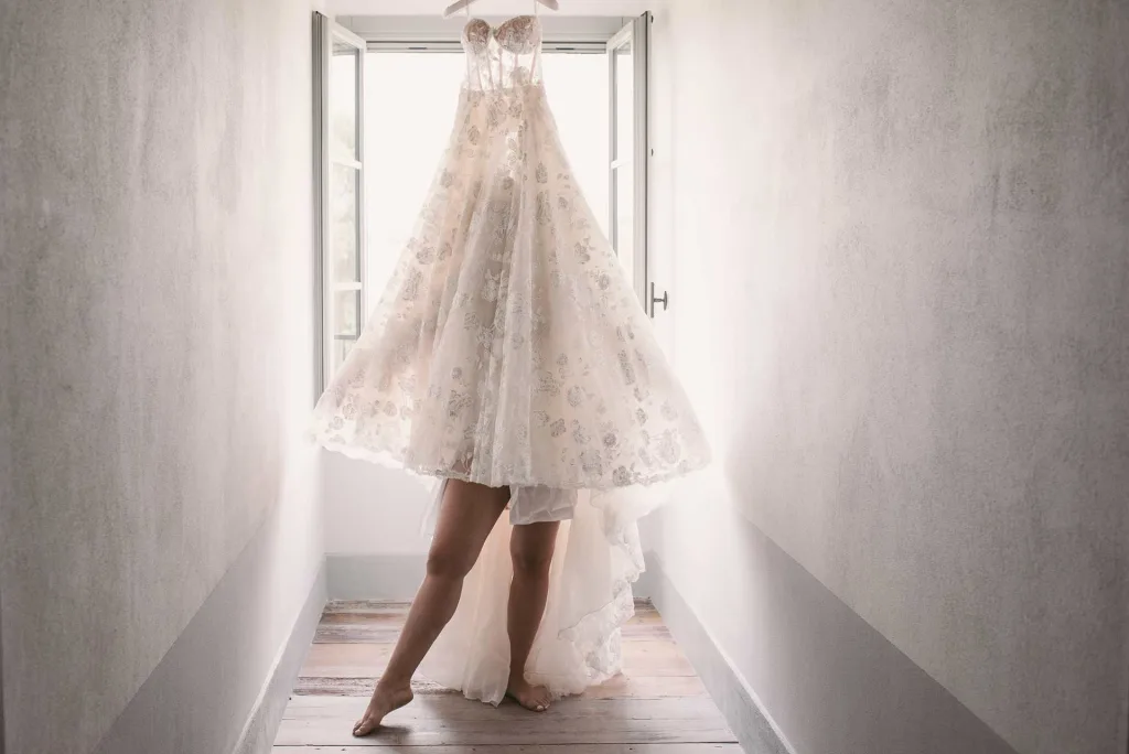 Elopement dress guide