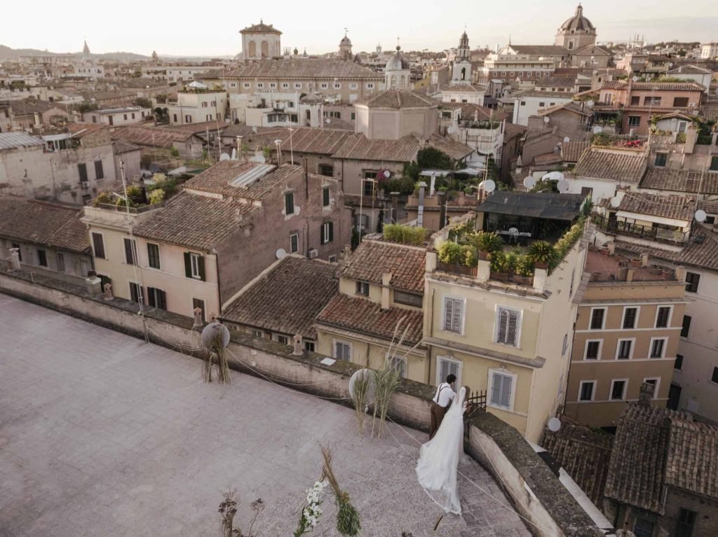 Rooftop-Elopement-in-Rome