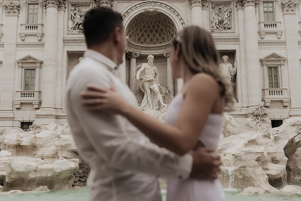 elopement-trevi-fountain