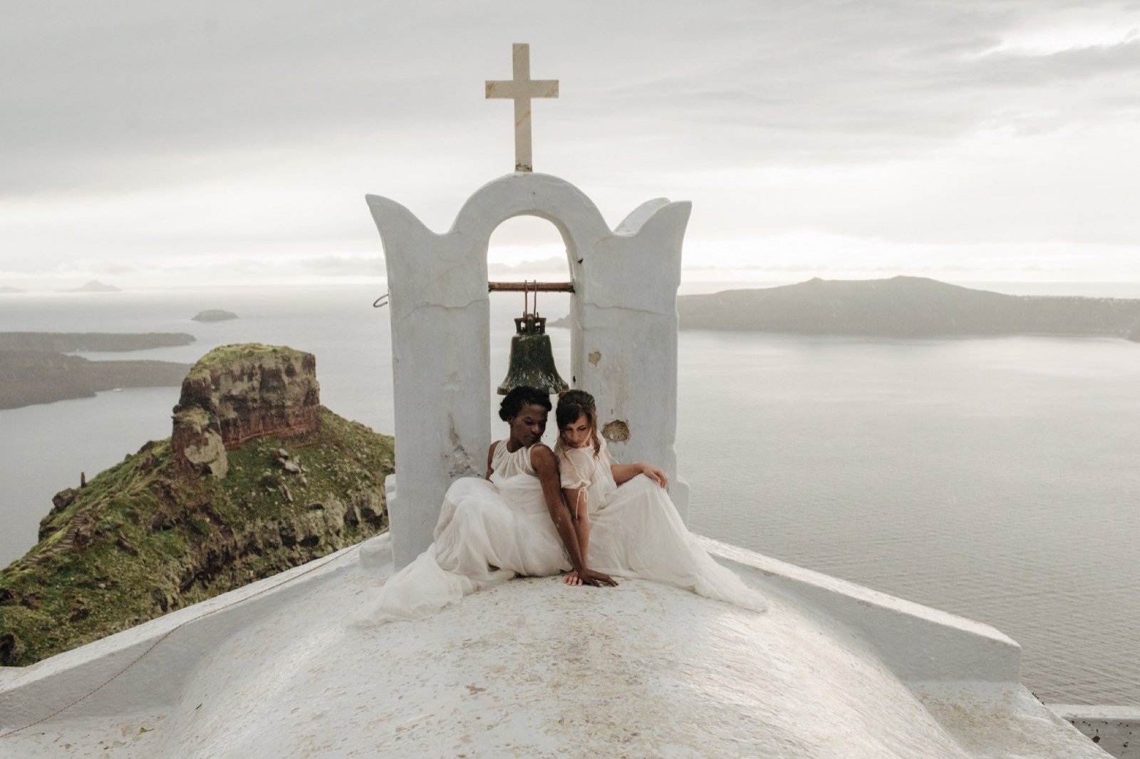 santorini-elopement-photography-best-wedding-photographer-santorni-